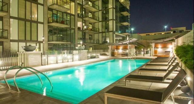 Dtla Luxury Suites *